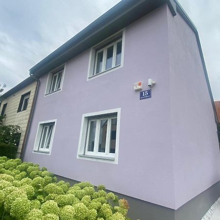 Appartamento Einfamillienhaus Rustenfeld Esterno foto