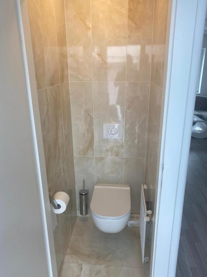 Appartamento Einfamillienhaus Rustenfeld Esterno foto